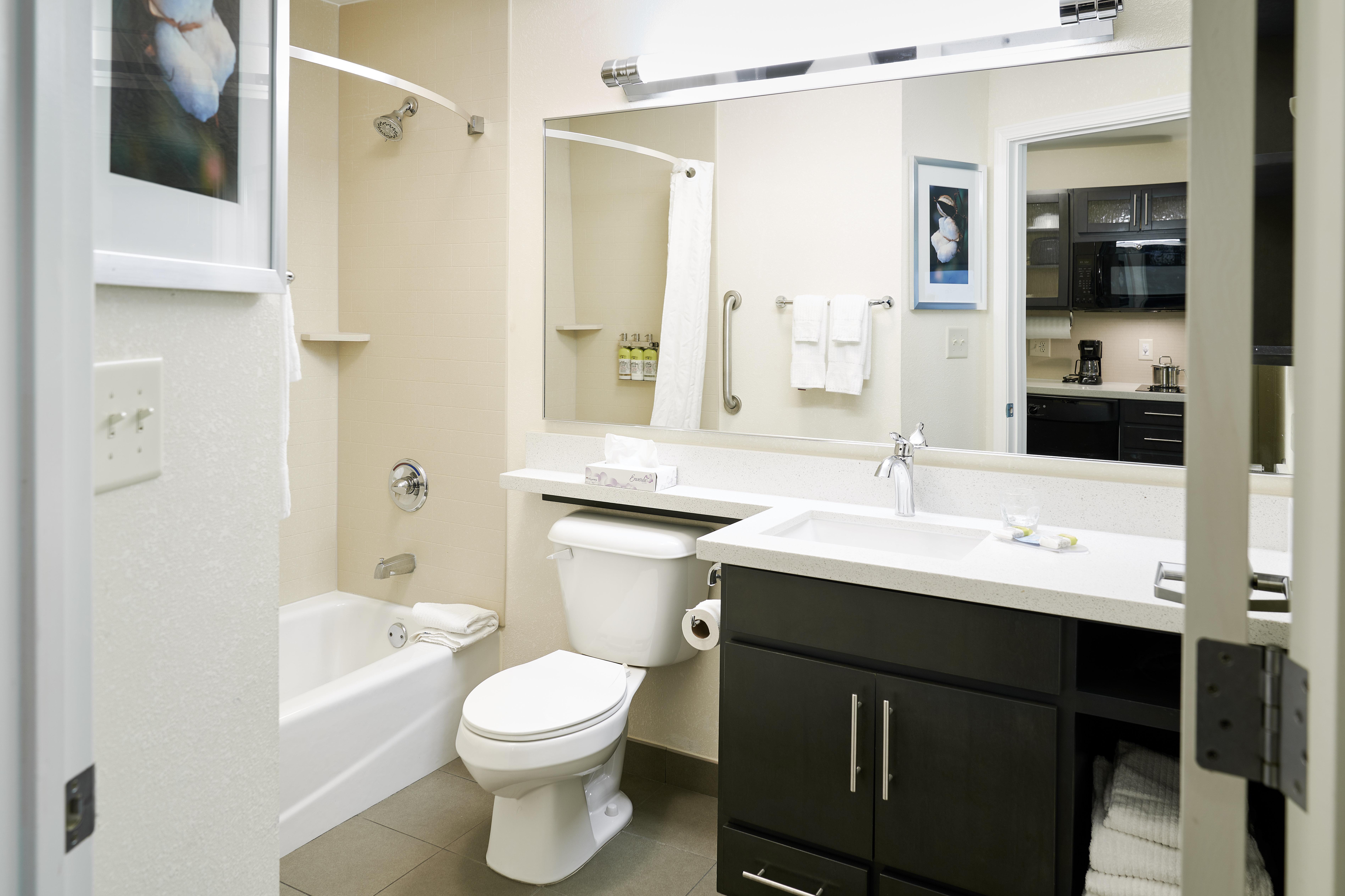 Candlewood Suites Washington North By Ihg Exterior photo