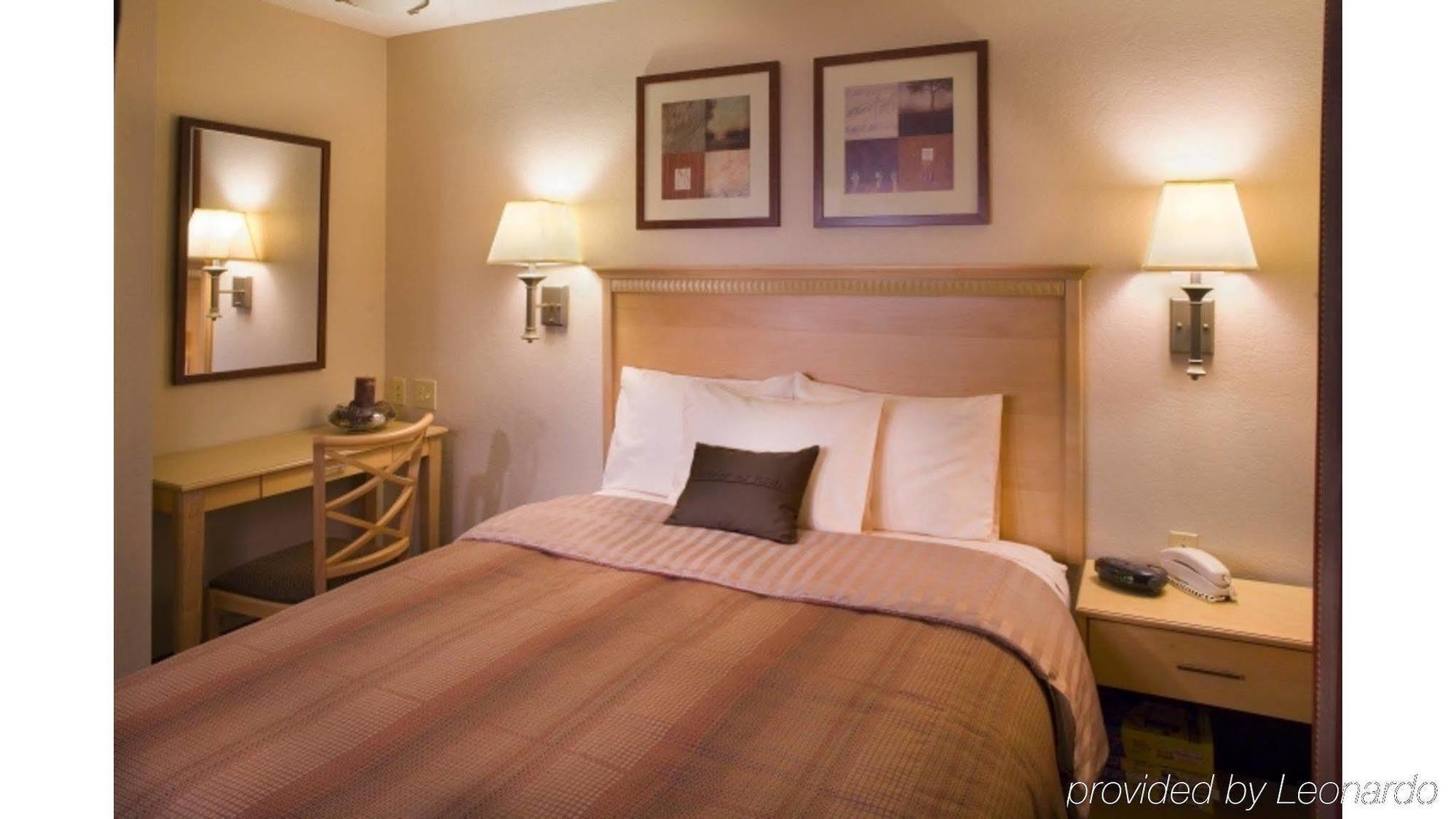 Candlewood Suites Washington North By Ihg Exterior photo